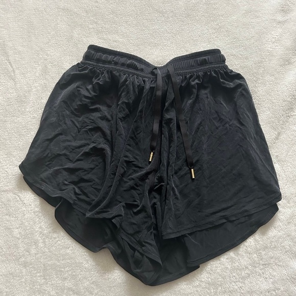 Lululemon Principal Dancer Short *3 - Picture 3 of 8